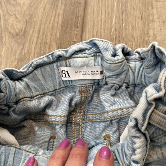 Zara Baggy Paperbag Jeans - Womens Size 4 - Crop High Waisted Light Wash Denim - Picture 5 of 12